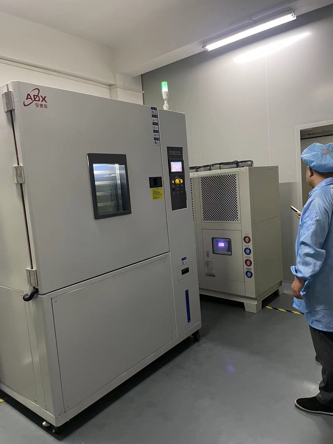 光器件小型溫循箱成功交付，助力光通信行業再升級
